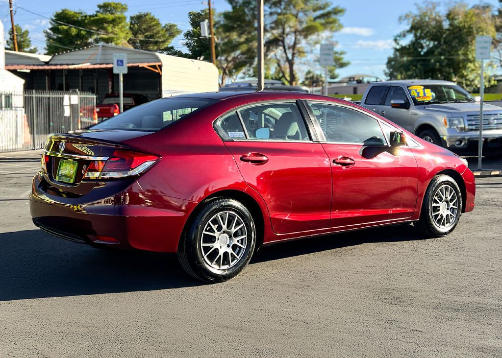 2015 Honda Civic Image 5