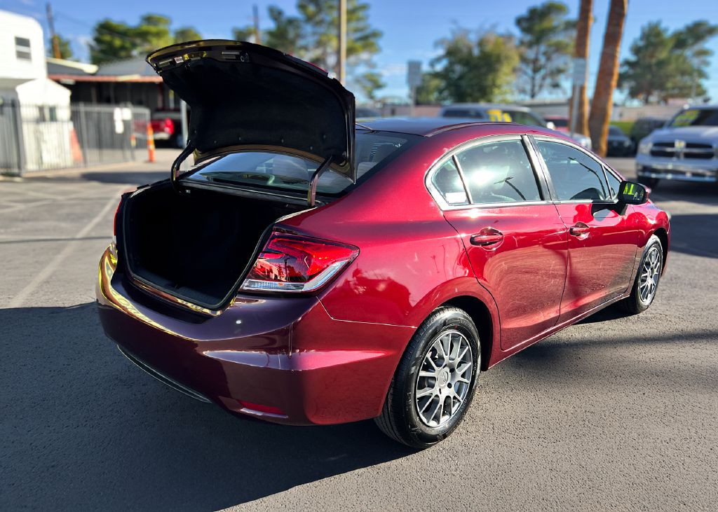 2015 Honda Civic Image 18