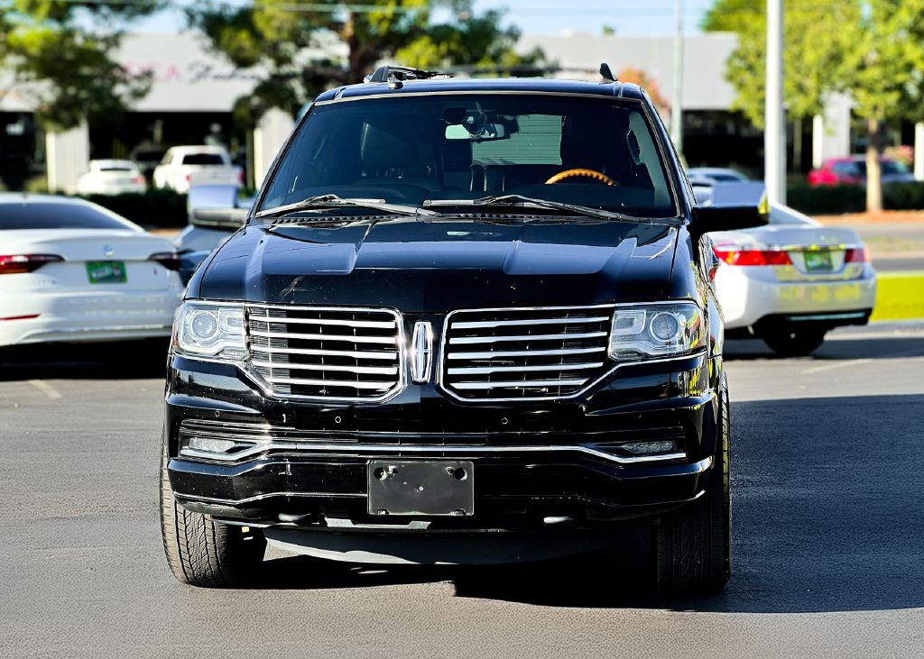 2016 Lincoln Navigator Image 4