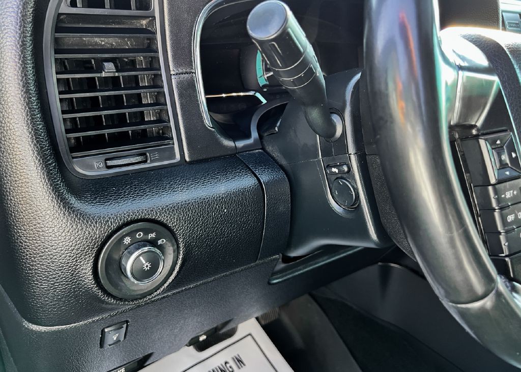 2016 Lincoln Navigator Image 22