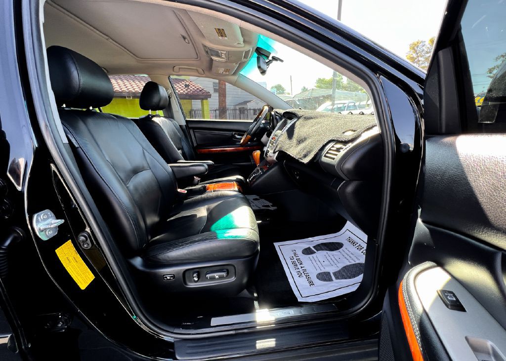 2009 Lexus RX Image 10