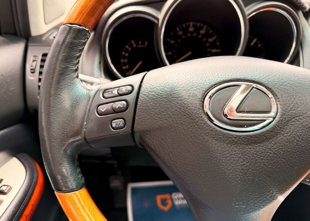 2009 Lexus RX Image 35