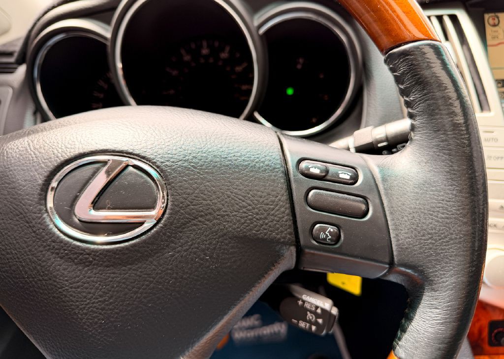 2009 Lexus RX Image 36