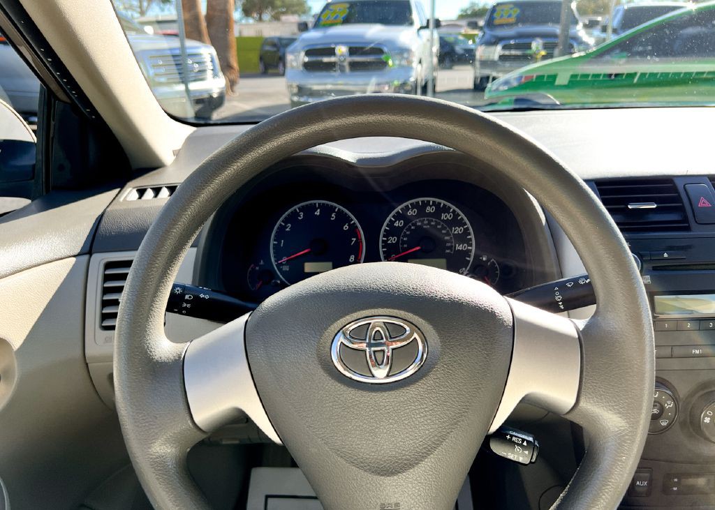 2010 Toyota Corolla Image 19