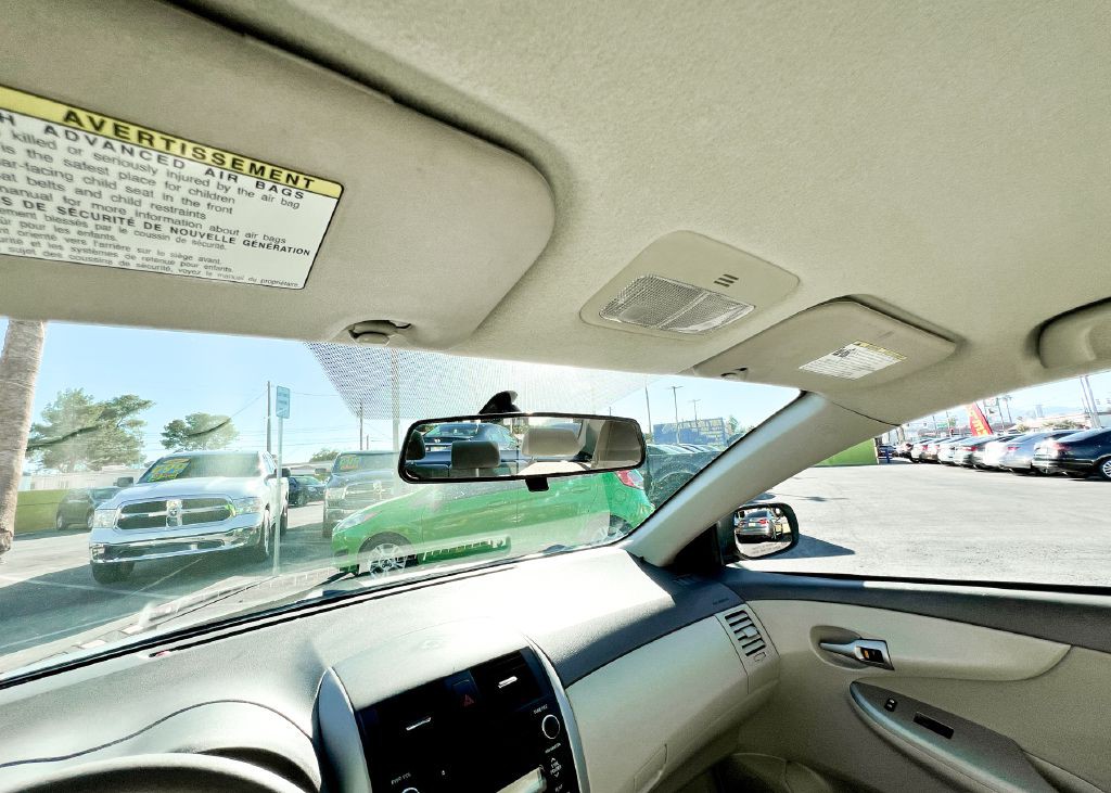 2010 Toyota Corolla Image 20