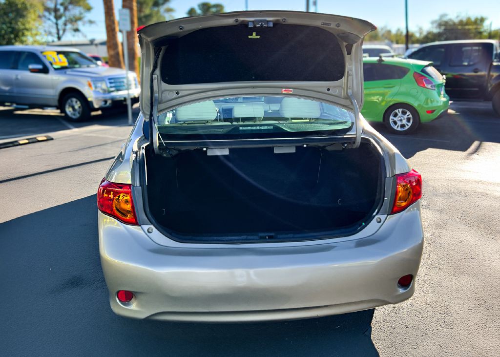 2010 Toyota Corolla Image 22