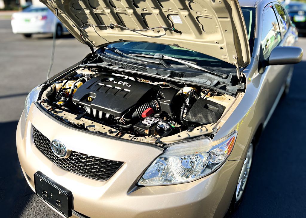 2010 Toyota Corolla Image 24
