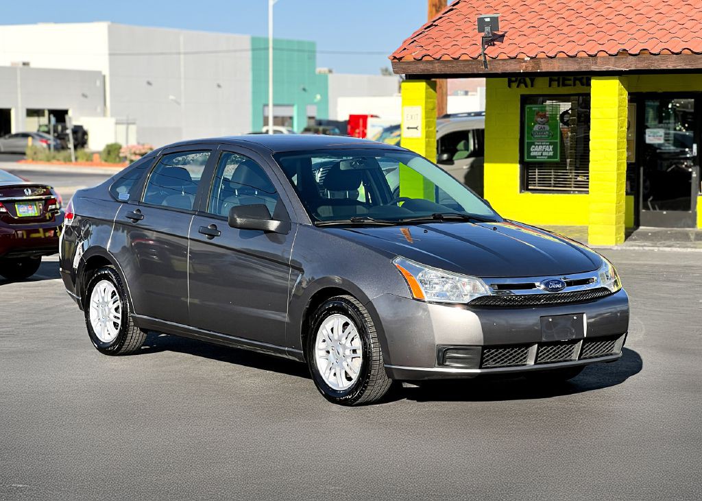 2009 Ford Focus Image 2