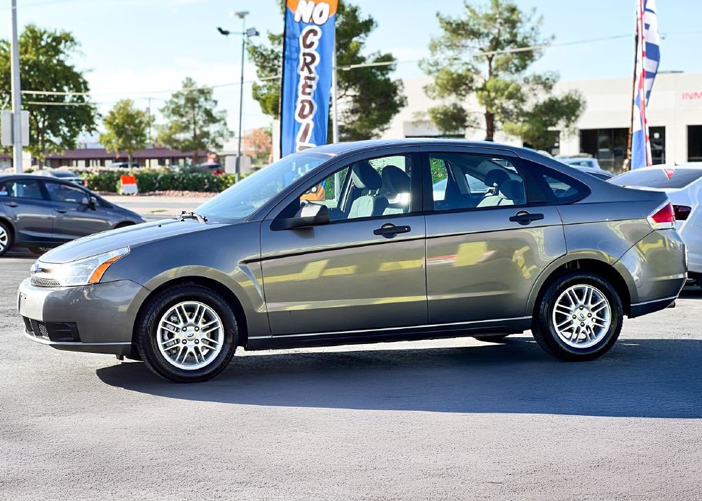2009 Ford Focus Image 5