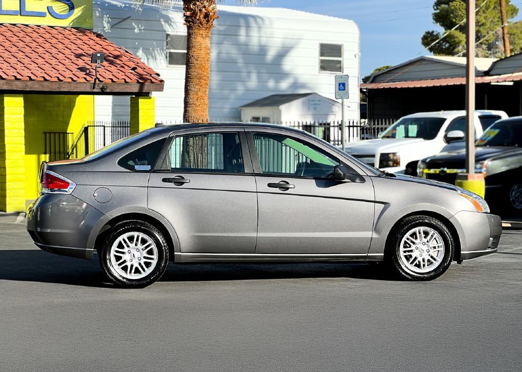 2009 Ford Focus Image 7