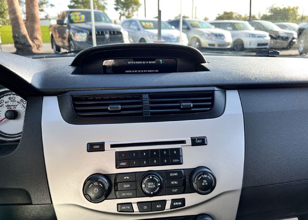 2009 Ford Focus Image 18