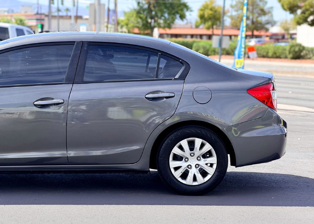 2012 Honda Civic Image 8