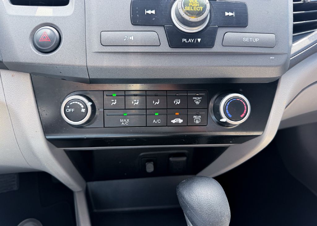 2012 Honda Civic Image 22