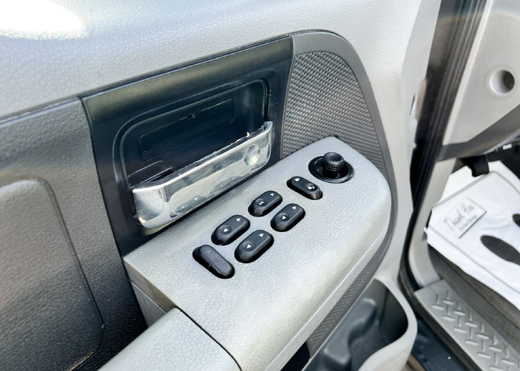 2007 Ford F-150 Image 24