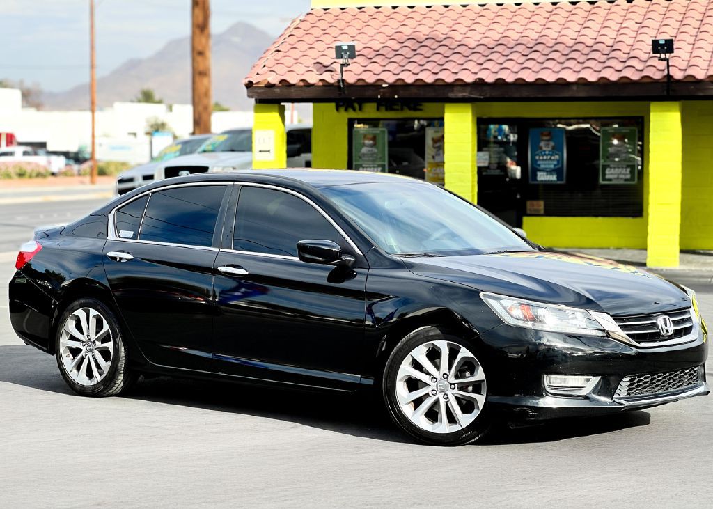 2013 Honda Accord Image 2