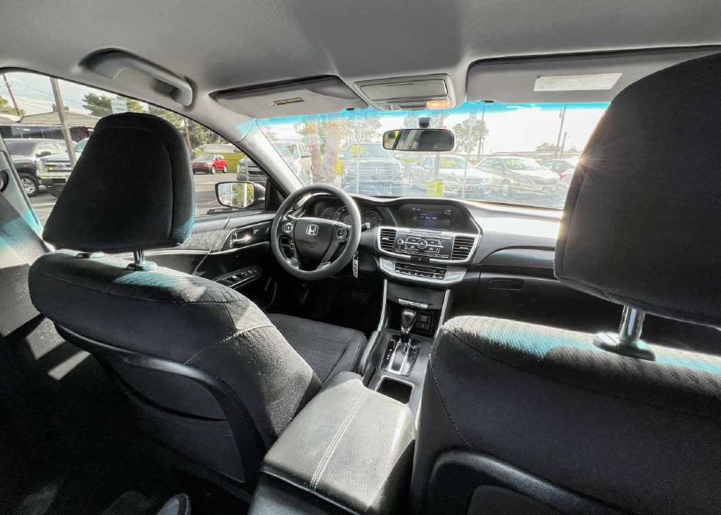 2013 Honda Accord Image 14