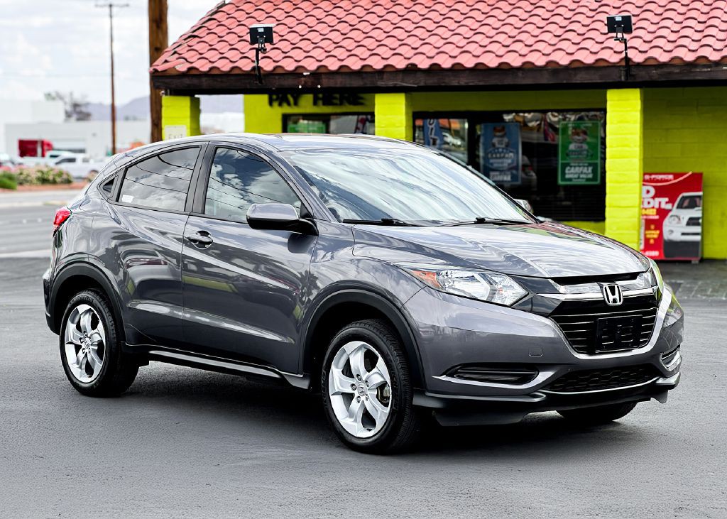 2017 Honda HR-V Image 3