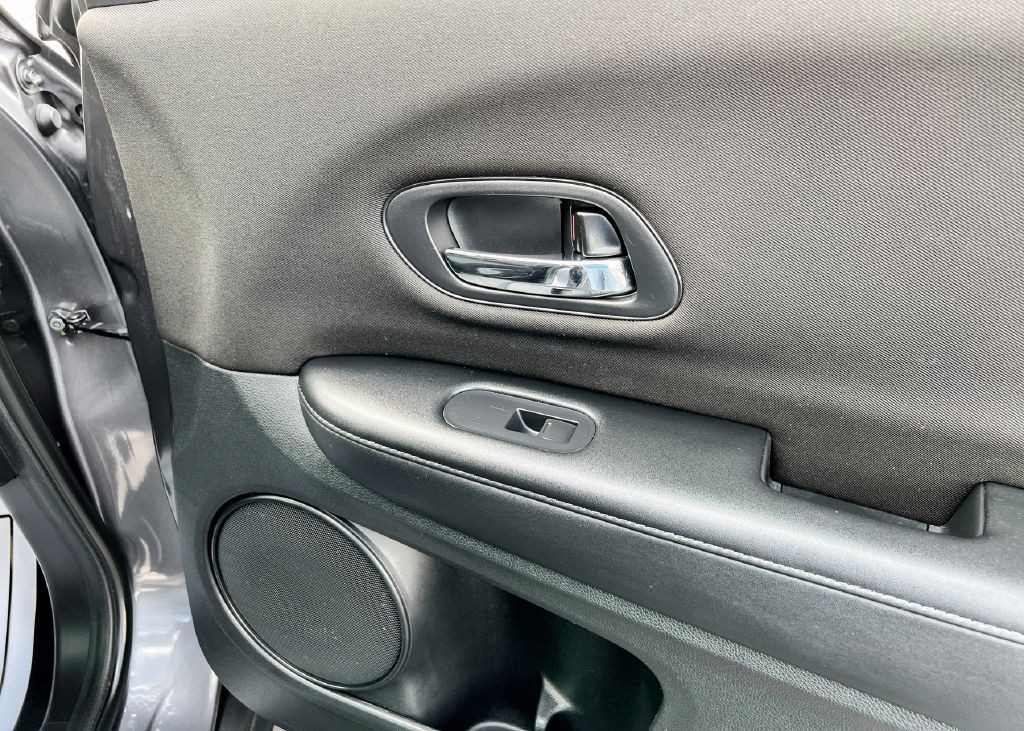2017 Honda HR-V Image 11