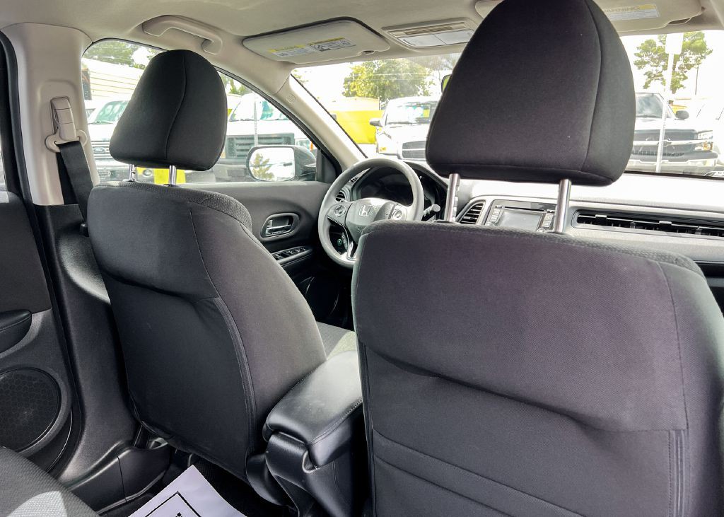 2017 Honda HR-V Image 12