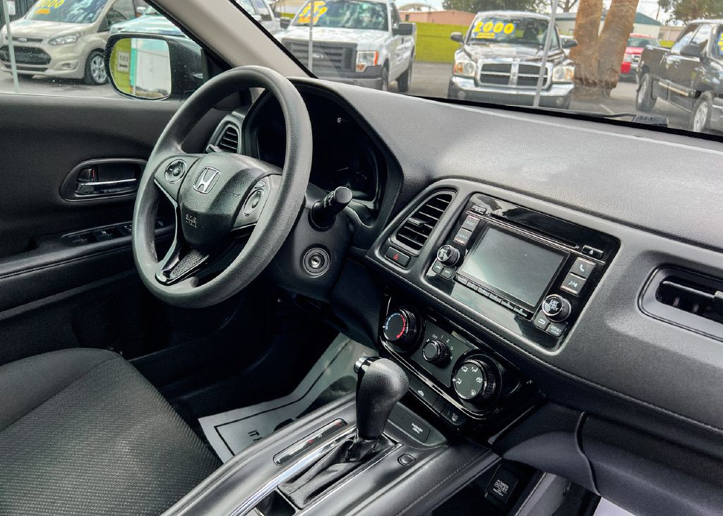 2017 Honda HR-V Image 25