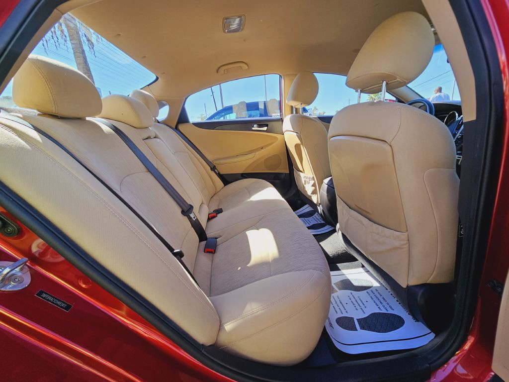 2012 Hyundai Sonata Image 33