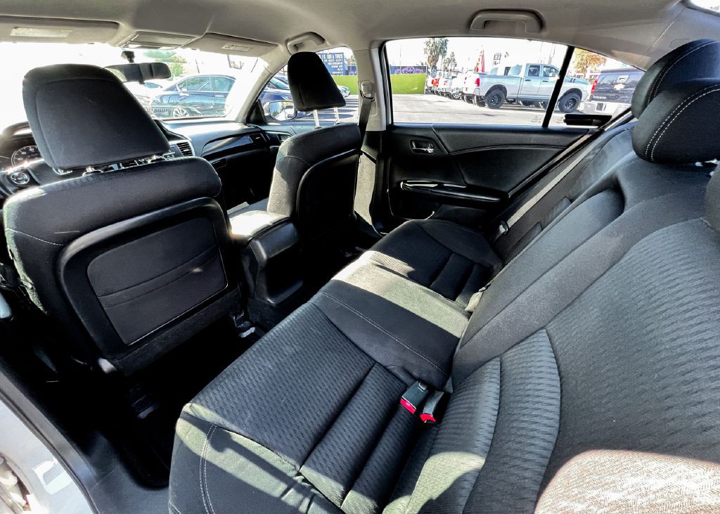 2014 Honda Accord Image 15