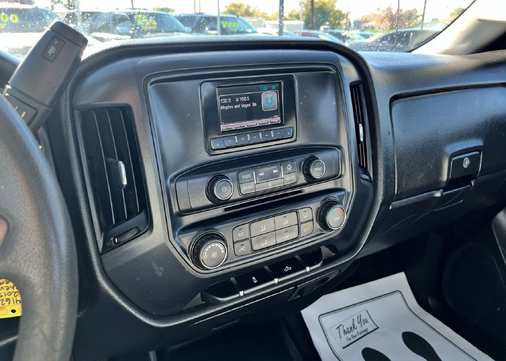 2015 Chevrolet Silverado 1500 Image 18