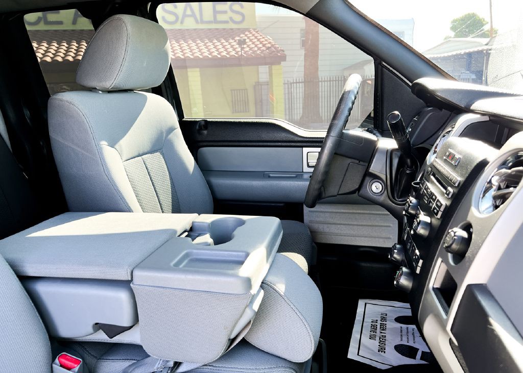 2011 Ford F-150 Image 12