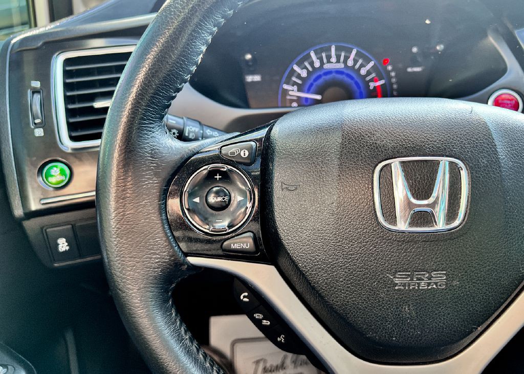 2015 Honda Civic Image 22
