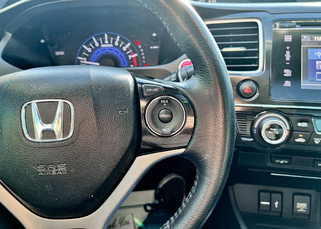 2015 Honda Civic Image 23