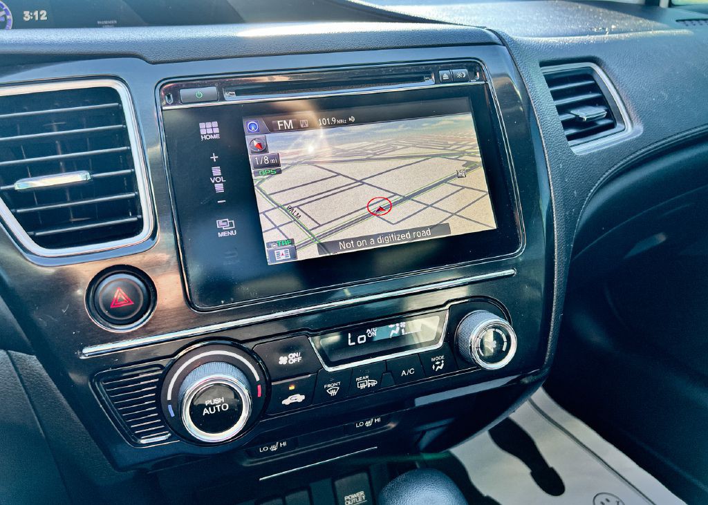 2015 Honda Civic Image 27