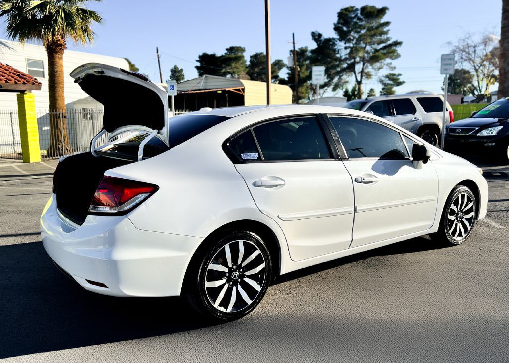 2015 Honda Civic Image 29