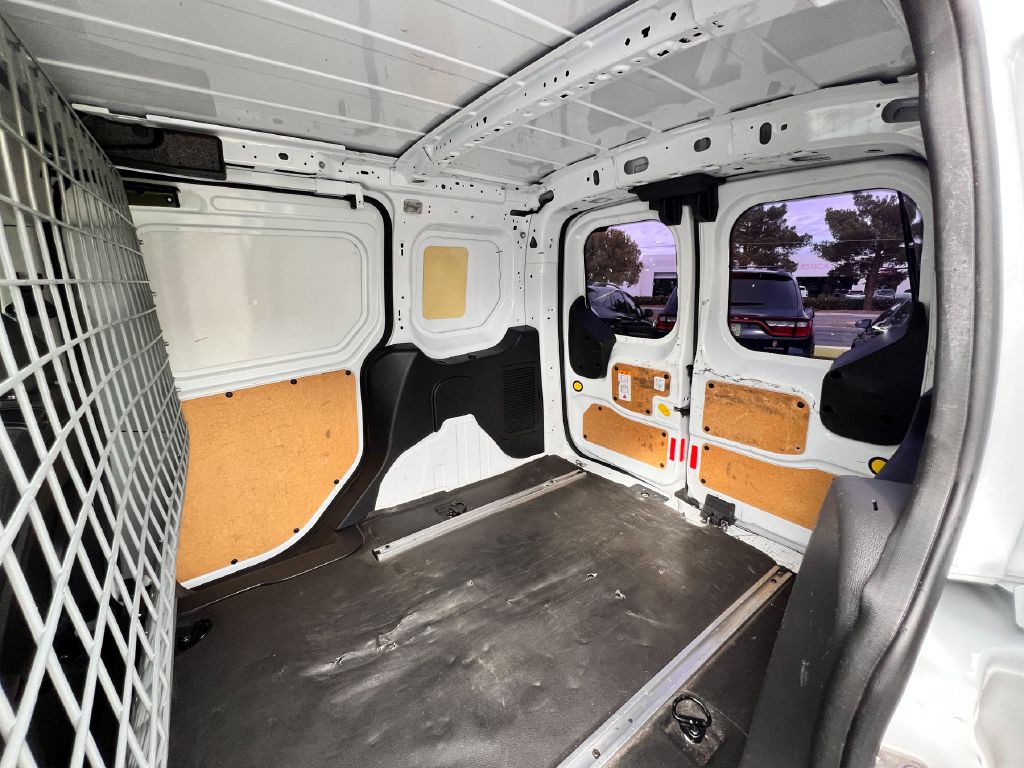 2015 Ford Transit Connect Image 32