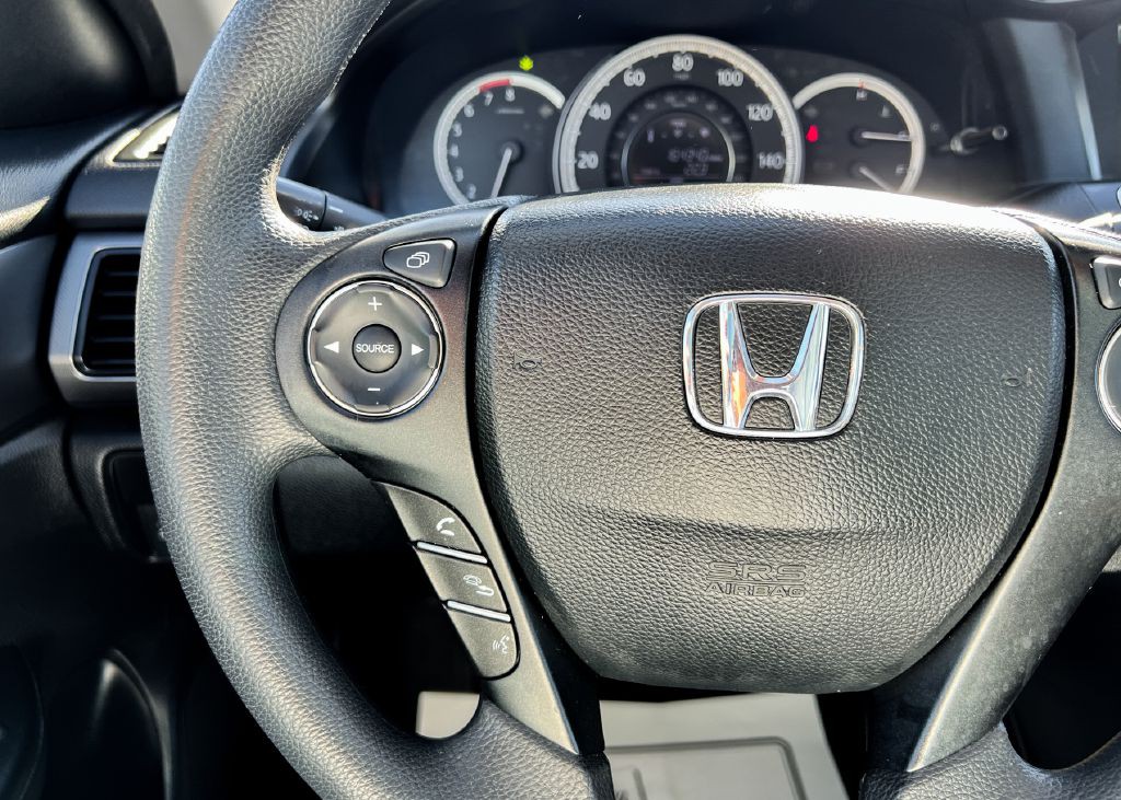 2015 Honda Accord Image 19