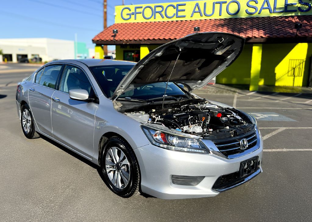 2015 Honda Accord Image 30