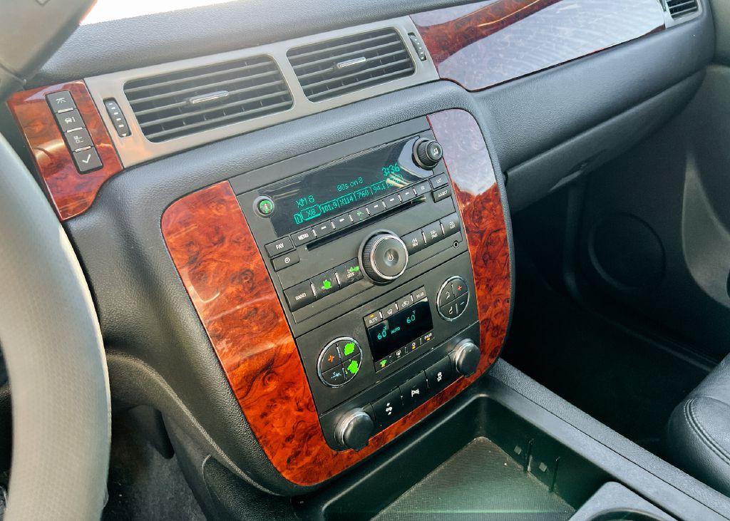 2013 Chevrolet Tahoe Image 13