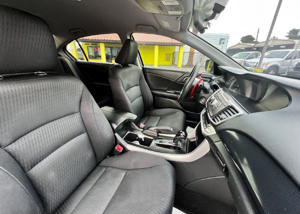 2014 Honda Accord Image 9
