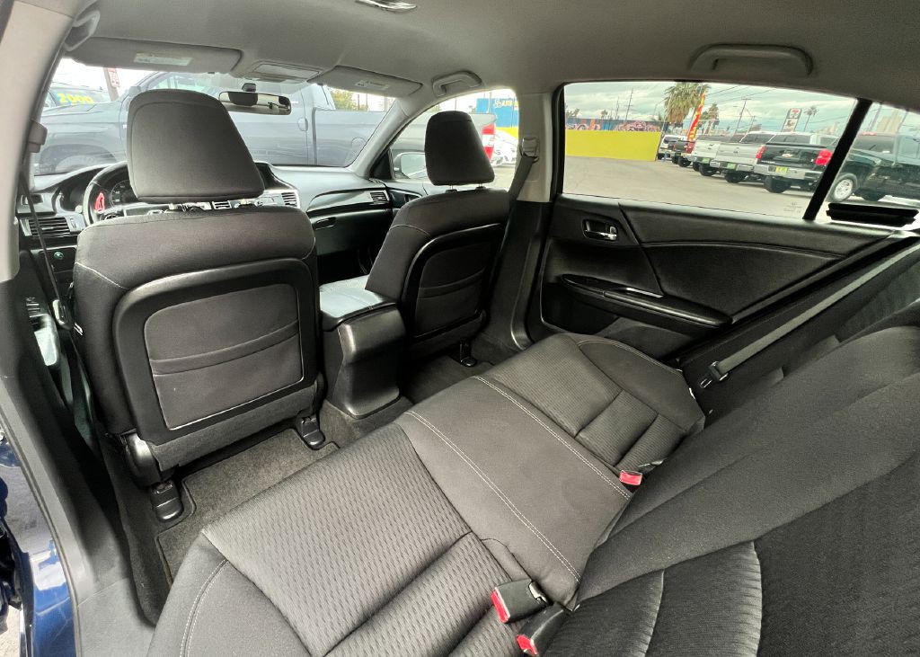2014 Honda Accord Image 18