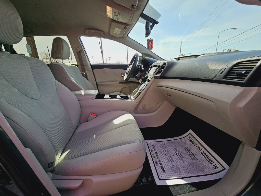 2013 Toyota Venza Image 21