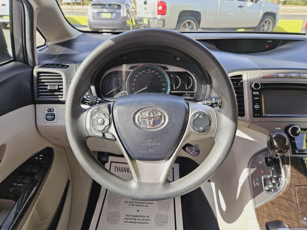 2013 Toyota Venza Image 28
