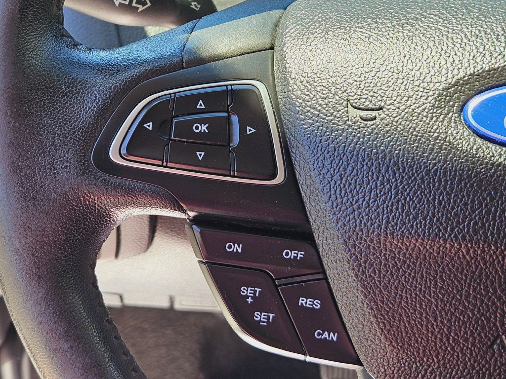 2015 Ford Focus Image 29