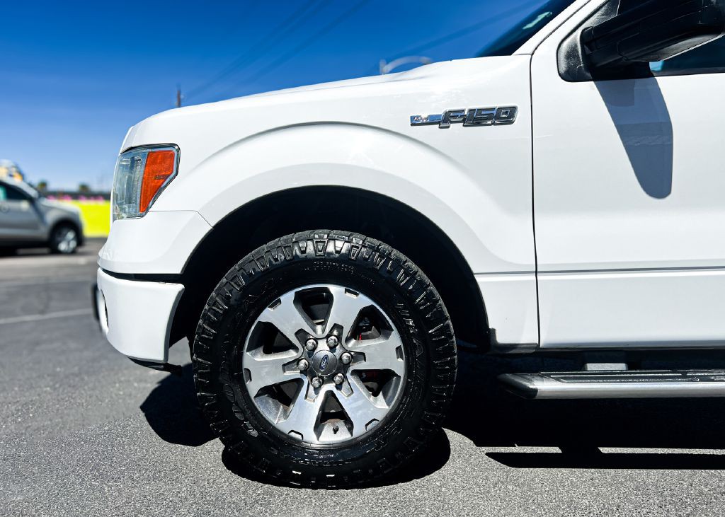 2014 Ford F-150 Image 2