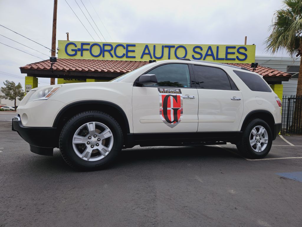2012 GMC Acadia Image 2