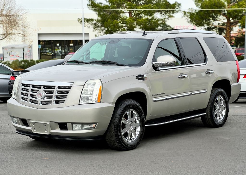 2008 Cadillac Escalade Image 6