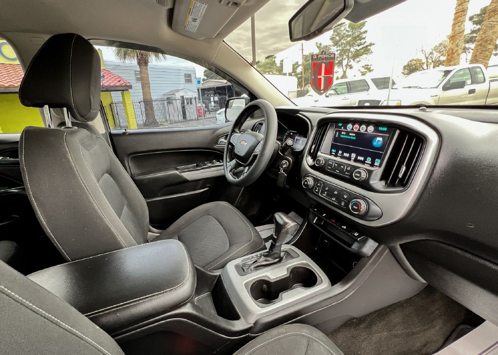 2017 Chevrolet Colorado Image 12