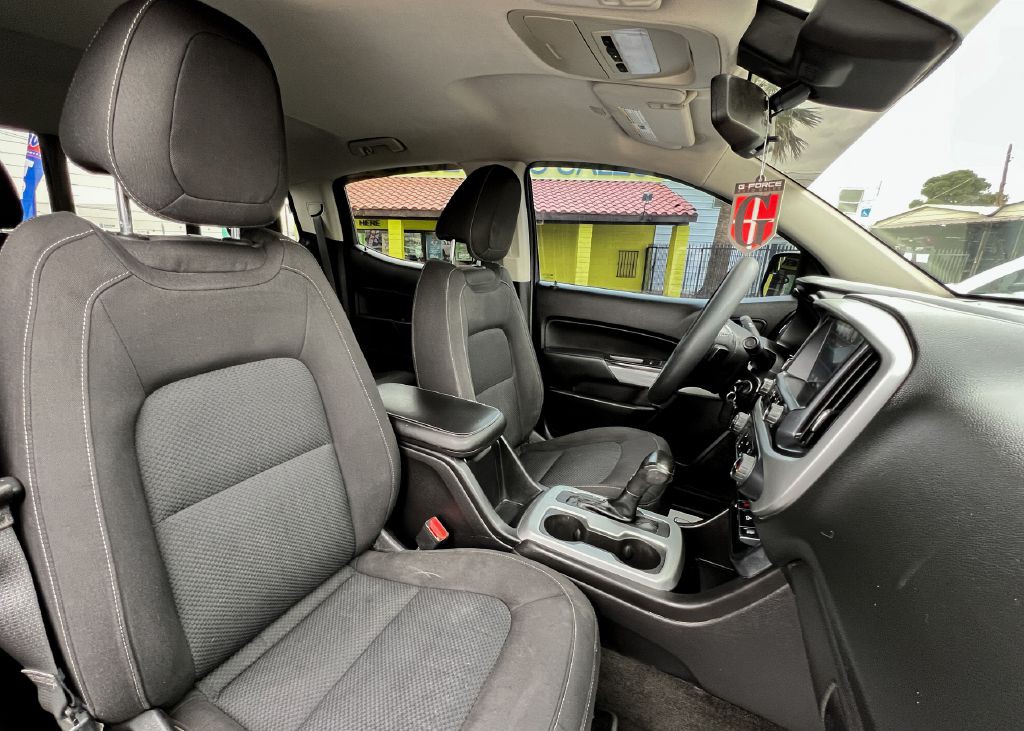 2017 Chevrolet Colorado Image 13
