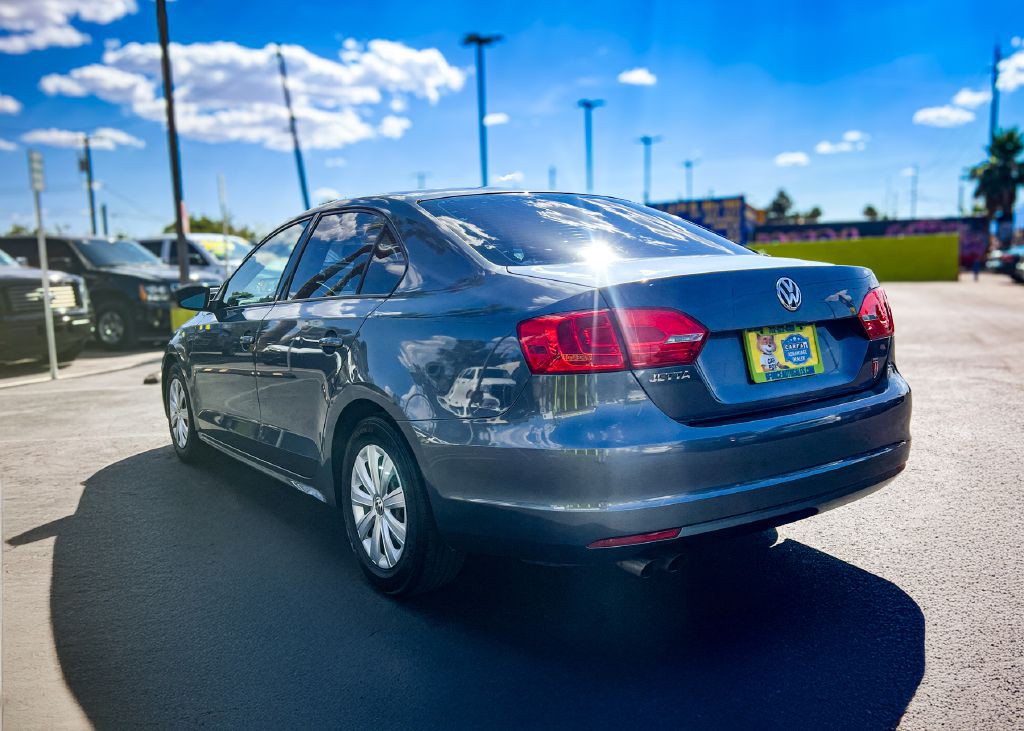2014 Volkswagen Jetta Image 5