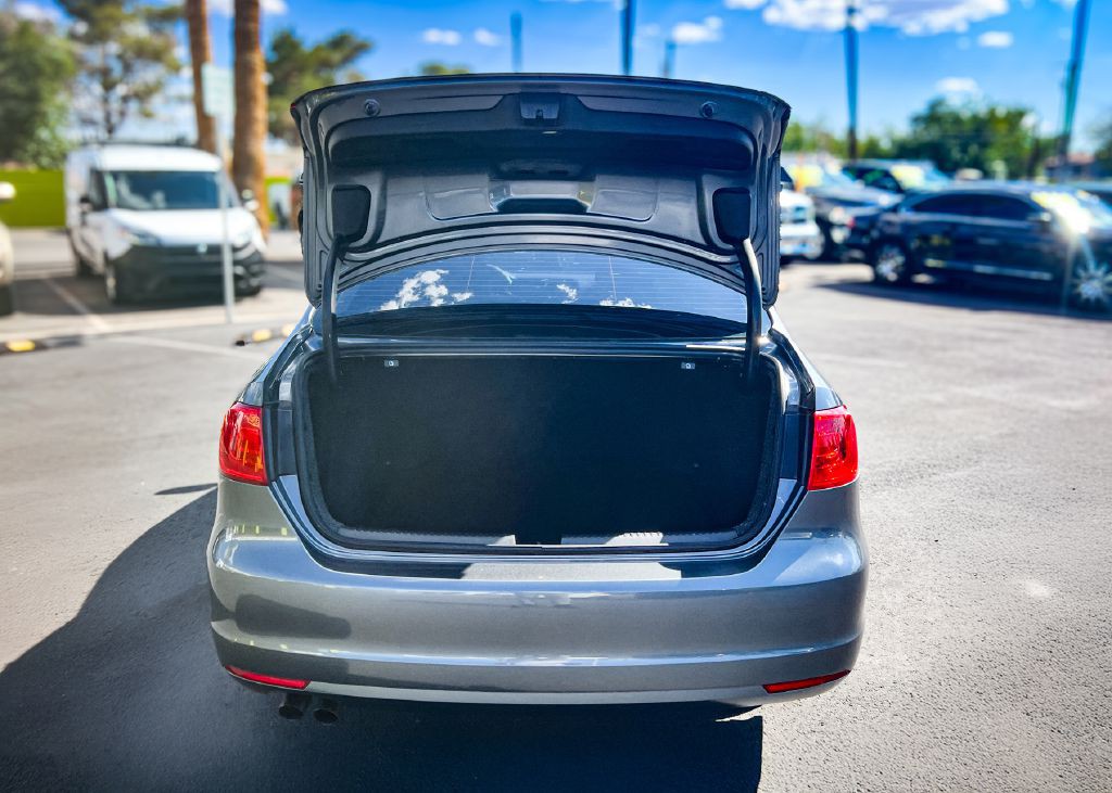 2014 Volkswagen Jetta Image 20