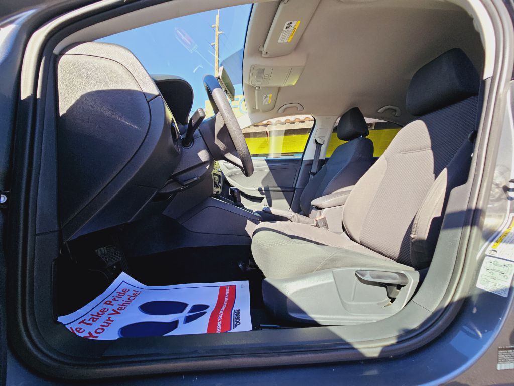 2014 Volkswagen Jetta Image 39