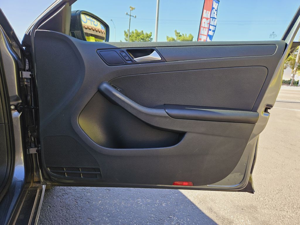 2014 Volkswagen Jetta Image 47